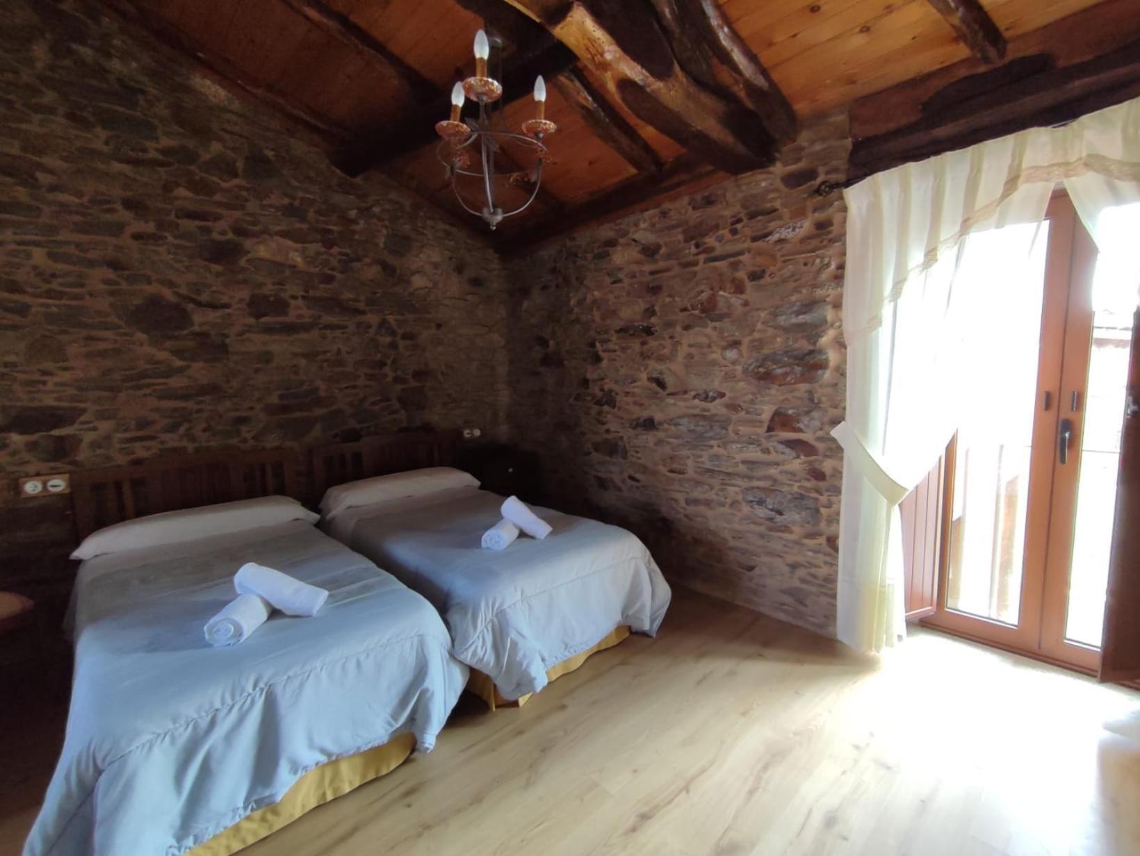 Vila Peregrina-Taxi Gratis Arzúa Dış mekan fotoğraf