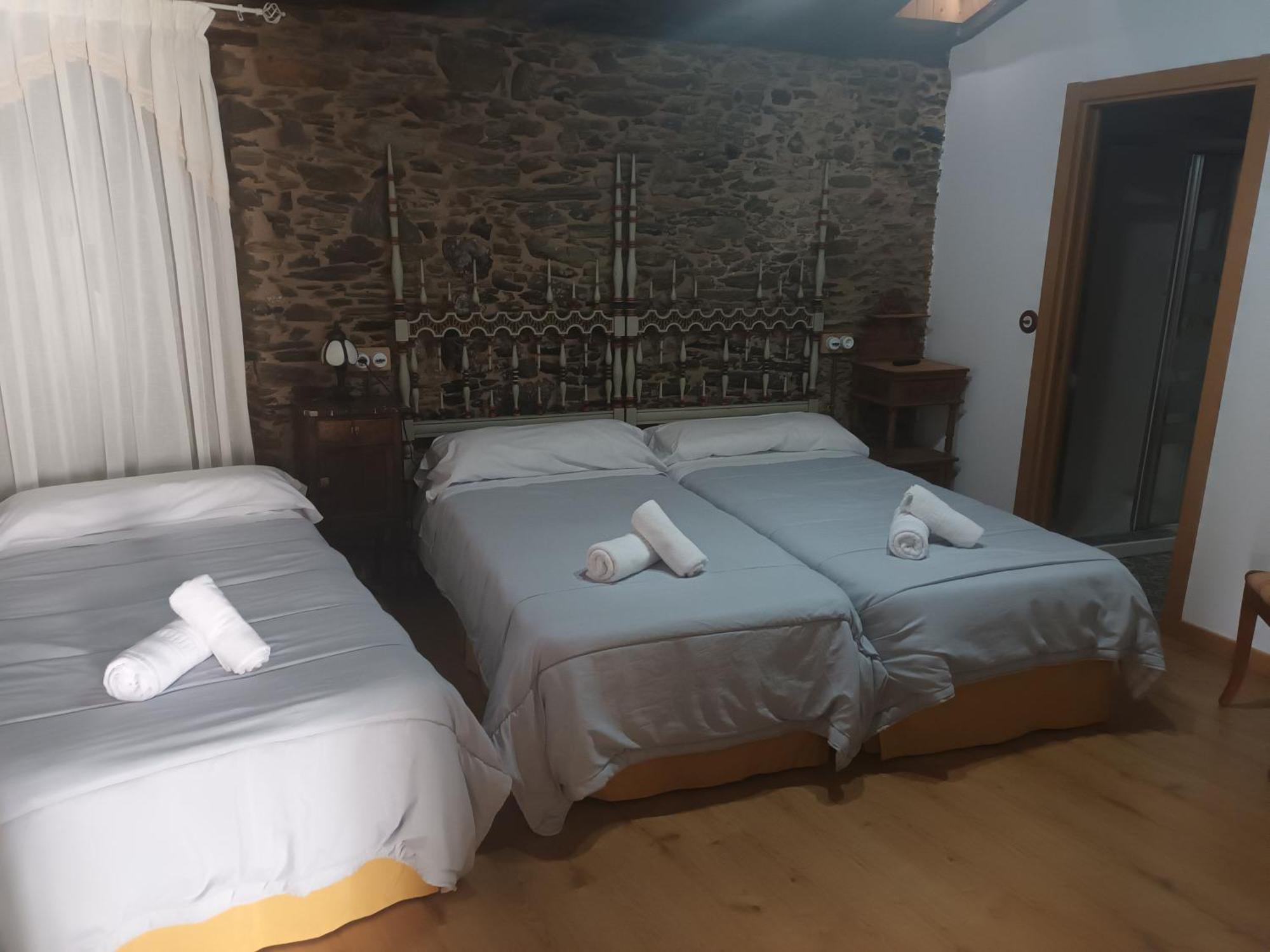Vila Peregrina-Taxi Gratis Arzúa Dış mekan fotoğraf