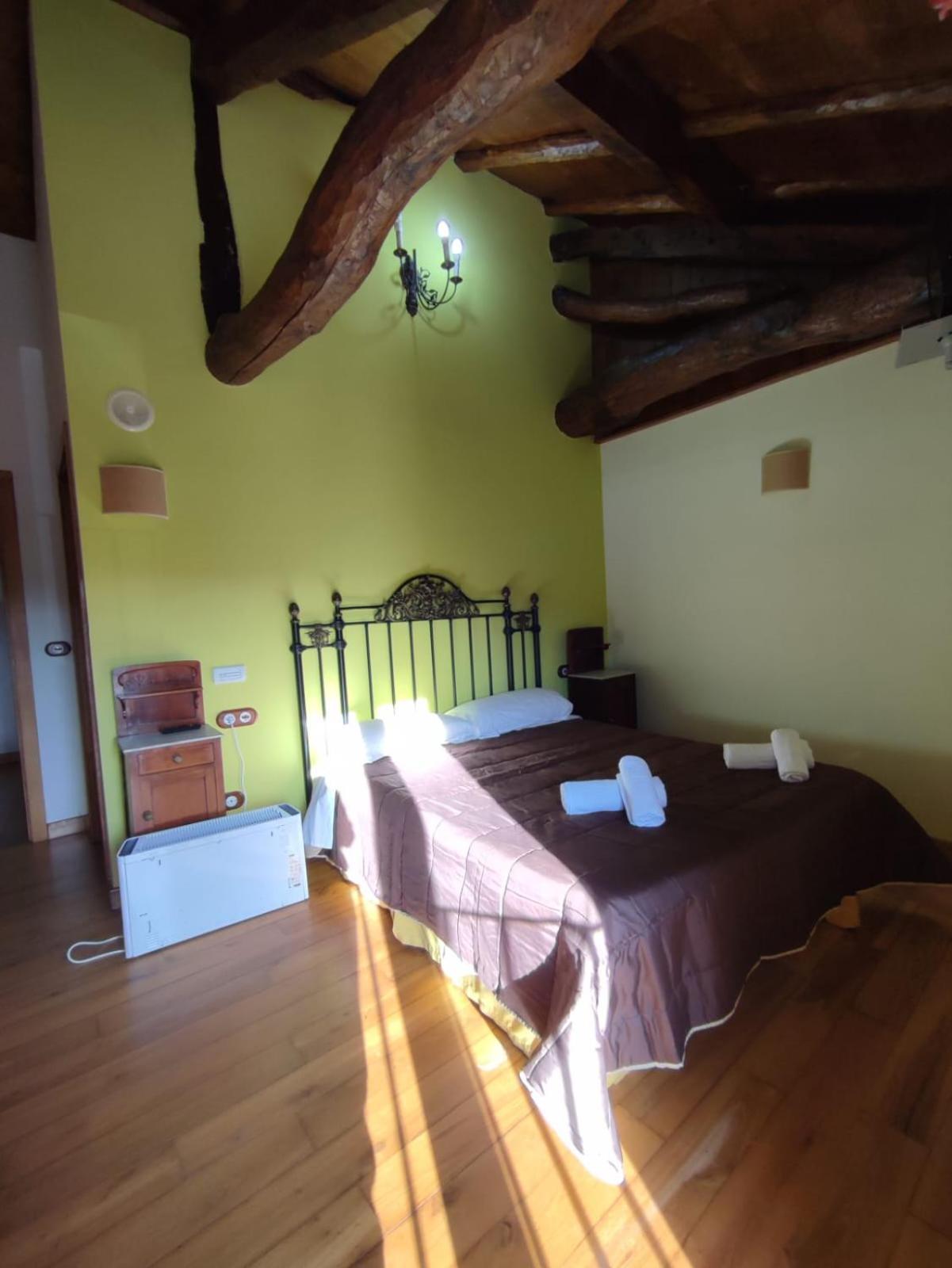 Vila Peregrina-Taxi Gratis Arzúa Dış mekan fotoğraf